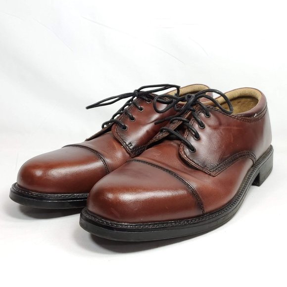 dockers cap toe oxford